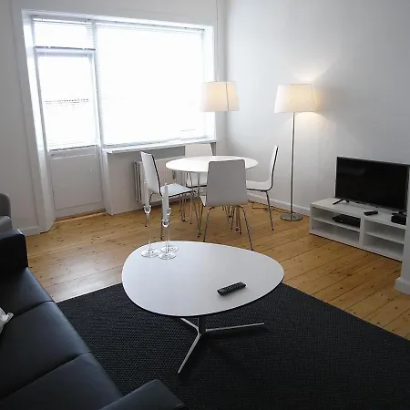 アパート Cozy Apartment In Vibrant Nordvest